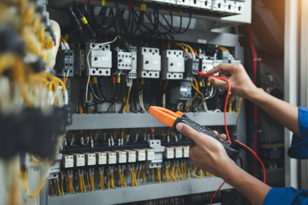 Best Emergency Electrical Repair  in Lawrence, KS